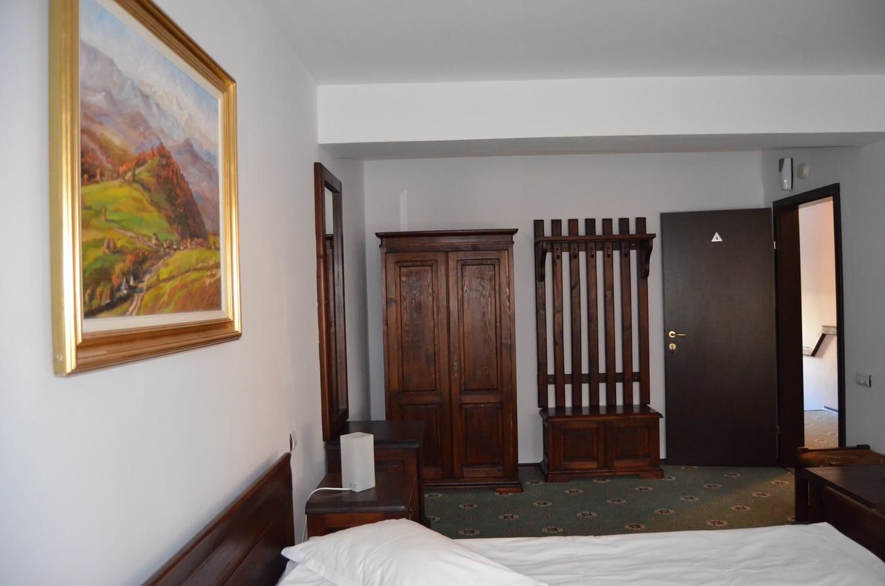 Гостевой дом Pensiunea Pasul Clabucetului Предял-33