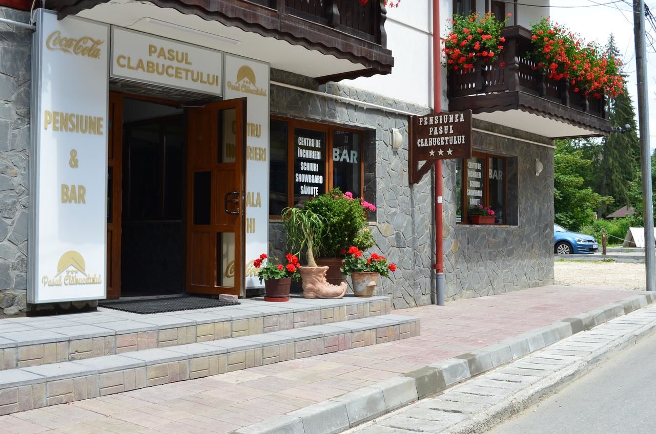 Гостевой дом Pensiunea Pasul Clabucetului Предял